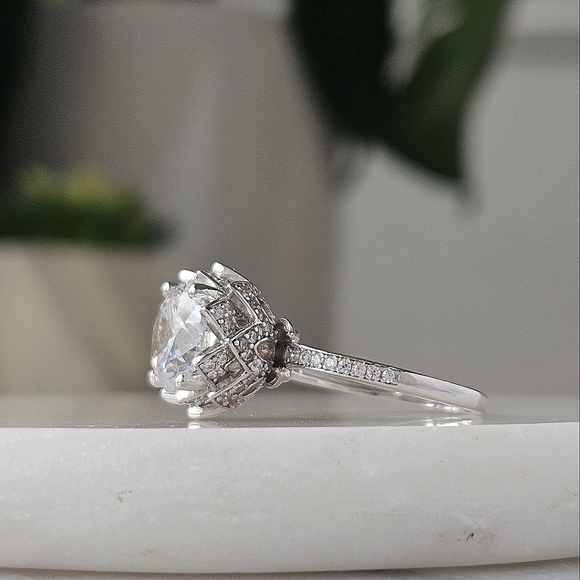 Vintage Style Floral ring, 925 Sterling Silver Charmed Aroma Flower Collection - Picture 3 of 10